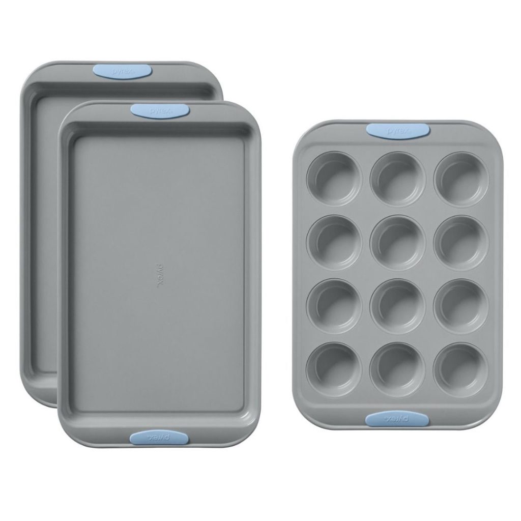 Pyrex? Metal Bakeware 3-Piece Set in Cerulean